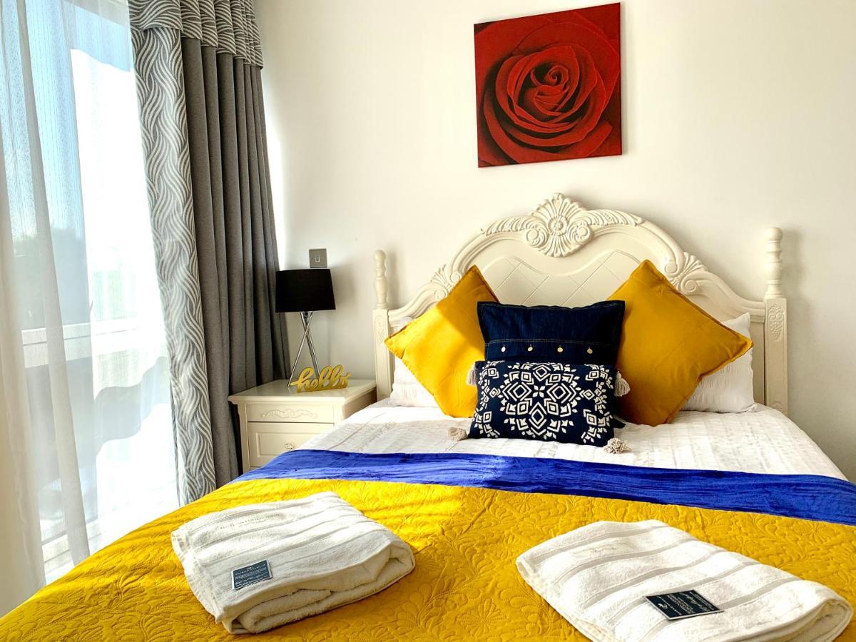 2-Bedrooms Modern Apartment Next To Velodrome, Lounge, Balcony, Parking, Abba Londra Exterior foto