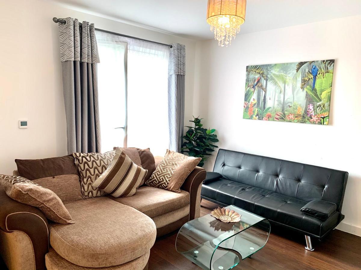 2-Bedrooms Modern Apartment Next To Velodrome, Lounge, Balcony, Parking, Abba Londra Exterior foto